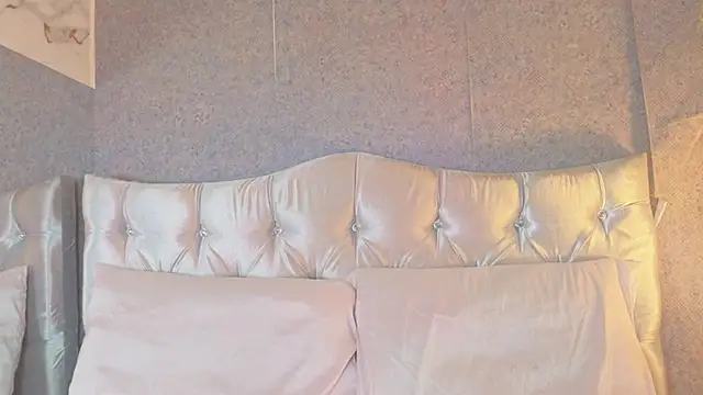 GABYTAYLOR  online show from 04.17.26