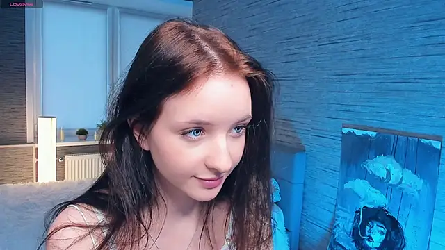Snapshot of MerylHedley chatting on 12.18.24 MerylHedley online show from 12.18.24