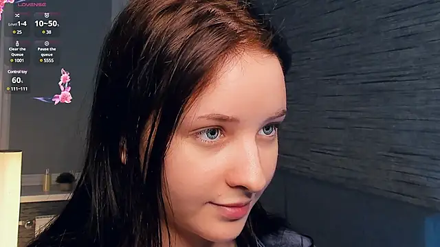 Snapshot of MerylHedley chatting on 02.22.25 MerylHedley online show from 02.22.25
