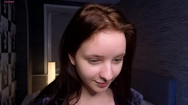 Snapshot of MerylHedley chatting on 02.23.25 MerylHedley online show from 02.23.25