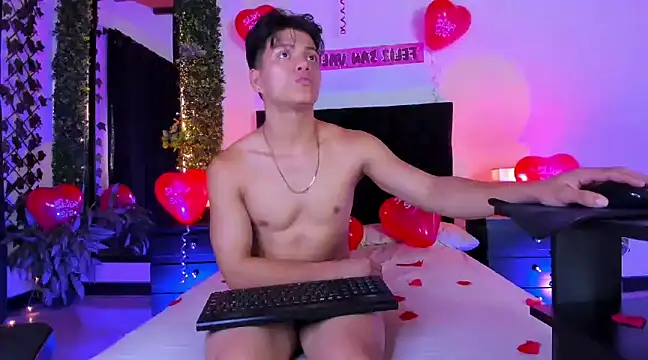 Valentino  X online show from 02.14.25