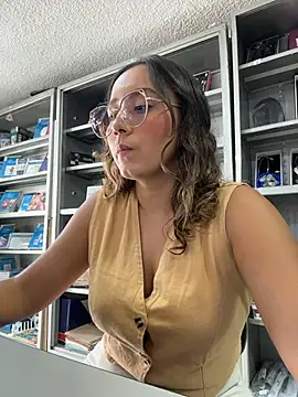 Kay LustyWife online show from 12.15.25