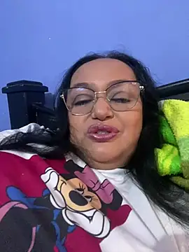 GiaNahomi online show from 12.28.24