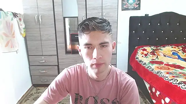 Snapshot of samael1107 chatting on 10.08.25 samael1107 online show from 10.08.25