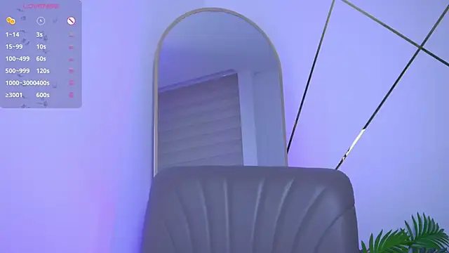 b3llaspringg online show from 09.19.25