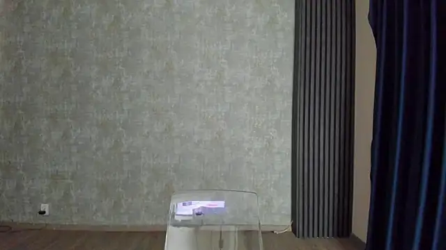 Milla Heart online show from 03.11.25