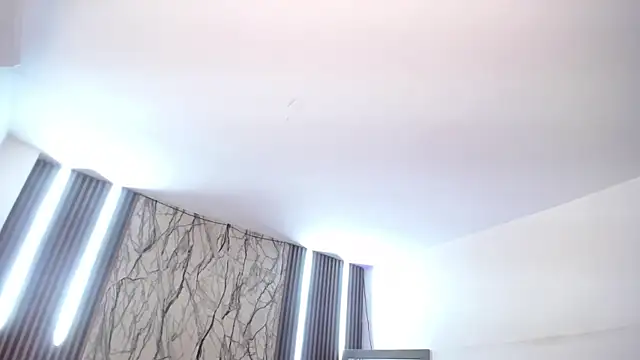 MartinaGuzmann online show from 02.14.25