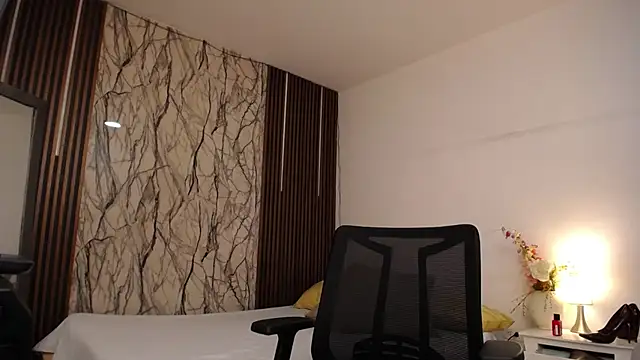 MartinaGuzmann online show from 03.07.25