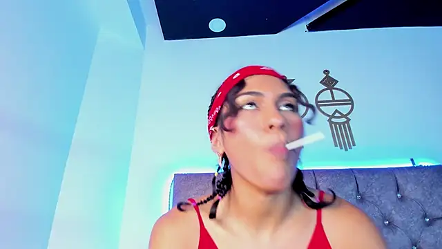 MiaCavallii  online show from 12.28.24