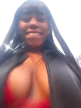 Snapshot of India_grelo_grande chatting on 12.18.24 India grelo grande online show from 12.18.24