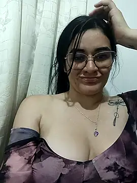 Snapshot of Hanna_Kinsley chatting on 01.03.25 Hanna Kinsley online show from 01.03.25