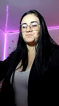 Snapshot of Hanna_Kinsley chatting on 01.06.25 Hanna Kinsley online show from 01.06.25