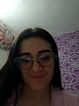 Snapshot of Hanna_Kinsley chatting on 02.06.25 Hanna Kinsley online show from 02.06.25