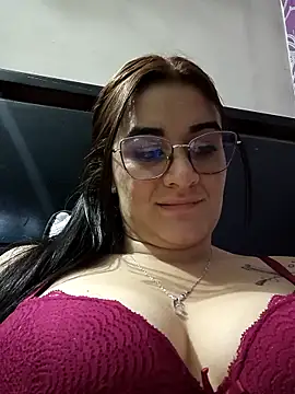 Snapshot of Hanna_Kinsley chatting on 02.24.25 Hanna Kinsley online show from 02.24.25