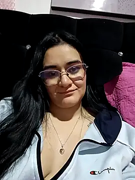 Snapshot of Hanna_Kinsley chatting on 03.02.25 Hanna Kinsley online show from 03.02.25