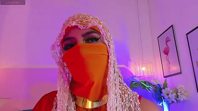 naomiii   online show from 10.20.25