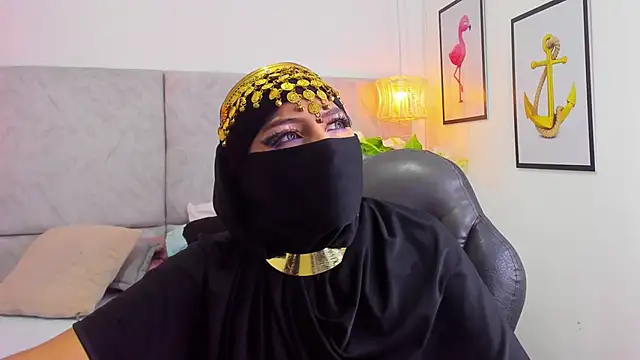 naomiii   online show from 10.21.25