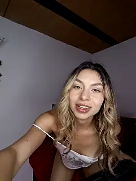 Karolgood3 online show from 12.12.24