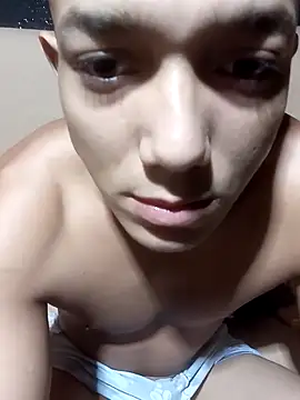 tayson  online show from 04.05.26