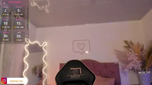 Snapshot of Amara_tay chatting on 01.31.26 Amara tay online show from 01.31.26