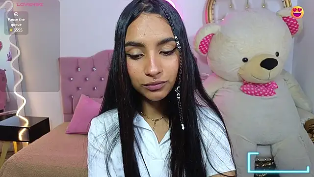 Jazmin tay online show from 03.18.25