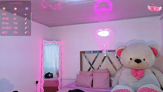 Jazmin tay online show from 09.17.25