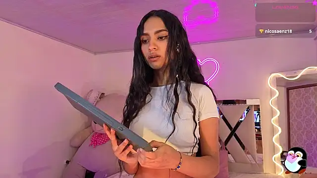 Jazmin tay online show from 11.21.25