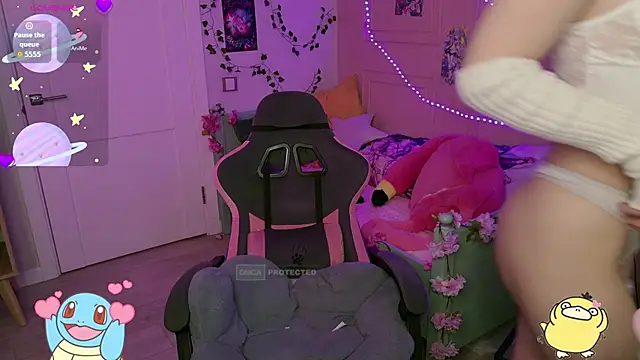 Snapshot of Succvbu7 chatting on 11.28.25 Succvbu7 online show from 11.28.25