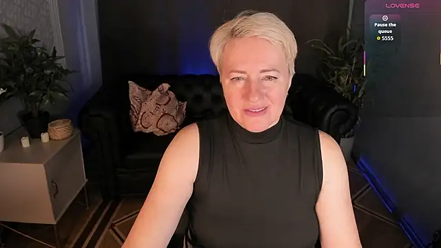 Nika Smit online show from 02.20.26