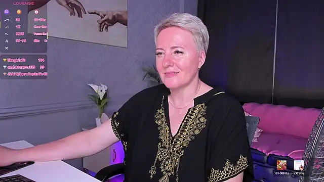 Snapshot of Nika_Smit chatting on 06.27.26 Nika Smit online show from 06.27.26