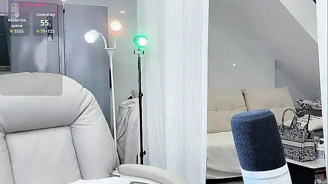 Snapshot of yoyo520- chatting on 03.07.25 yoyo520- online show from 03.07.25