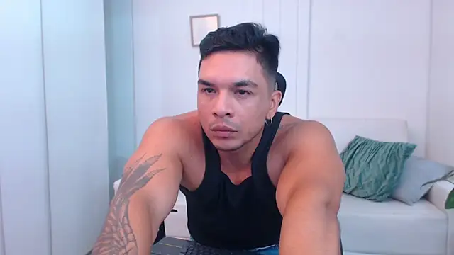 estebandelouis online show from 03.04.25