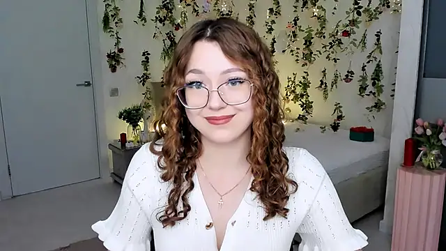 SereneFlame online show from 04.03.26