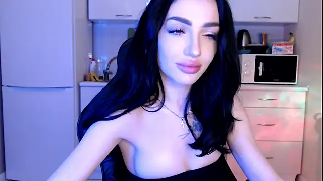 NancyLovee  online show from 01.02.25