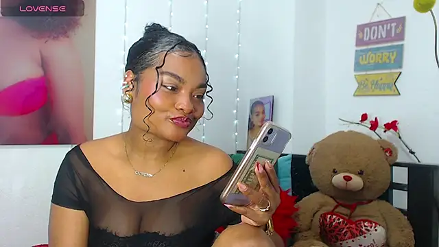 gianna smith online show from 12.21.24