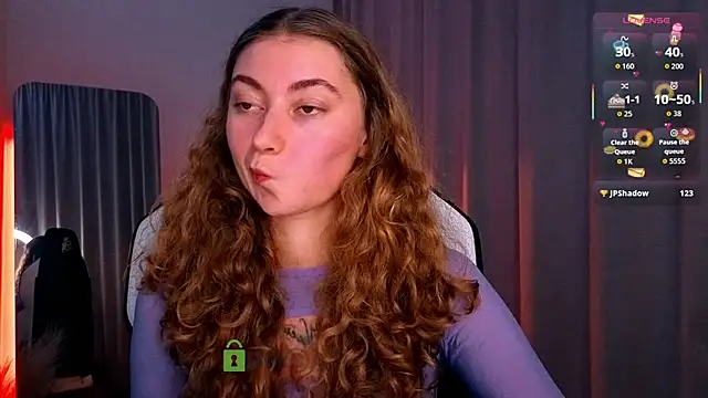 lady curls online show from 10.22.25