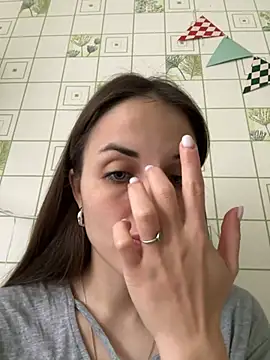 Snapshot of AmiLavs chatting on 01.13.25 AmiLavs online show from 01.13.25