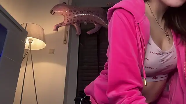 EmilyWi  online show from 01.10.26