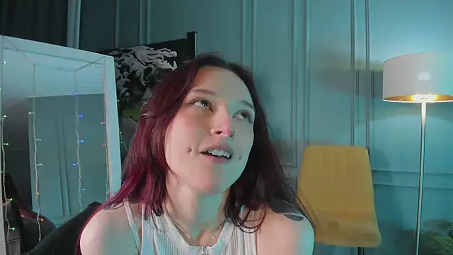 Snapshot of J_Hunter_ chatting on 12.22.24 J Hunter online show from 12.22.24