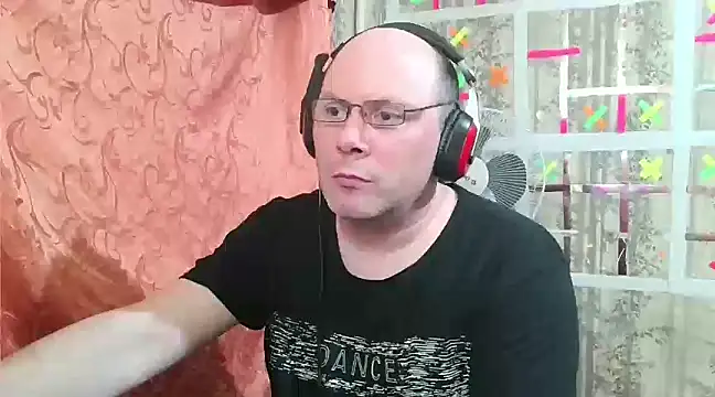 AgnichBan online show from 03.18.25