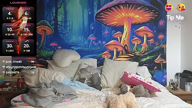 tattoomilf86 online show from 02.24.25