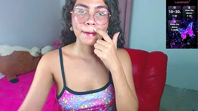 Cynthia hazel online show from 03.11.25