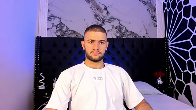 MaximusDick1  online show from 04.12.26