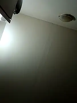 Snapshot of Virgin_Pussy_Love chatting on 02.17.26 Virgin Pussy Love online show from 02.17.26