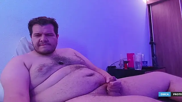 Snapshot of bearcloudcomputa chatting on 10.25.25 bearcloudcomputa online show from 10.25.25