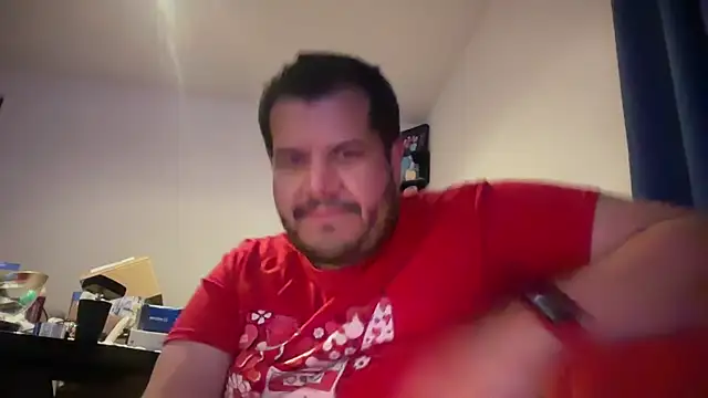 Snapshot of bearcloudcomputa chatting on 12.15.25 bearcloudcomputa online show from 12.15.25