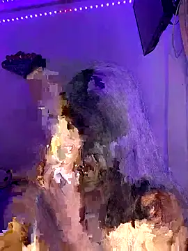 Snapshot of Sophie__Carter_ chatting on 10.15.25 Sophie  Carter  online show from 10.15.25