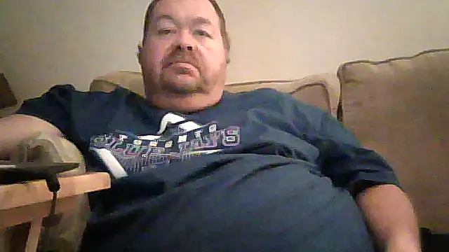 Snapshot of hitman_35 chatting on 09.23.25 hitman 35 online show from 09.23.25