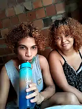 Snapshot of CasalAkira chatting on 01.04.25 CasalAkira online show from 01.04.25