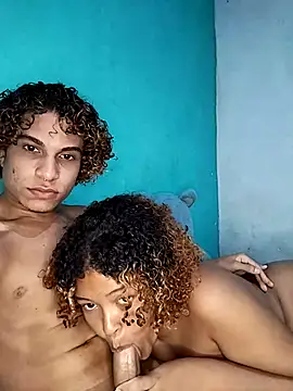 Snapshot of CasalAkira chatting on 03.08.25 CasalAkira online show from 03.08.25